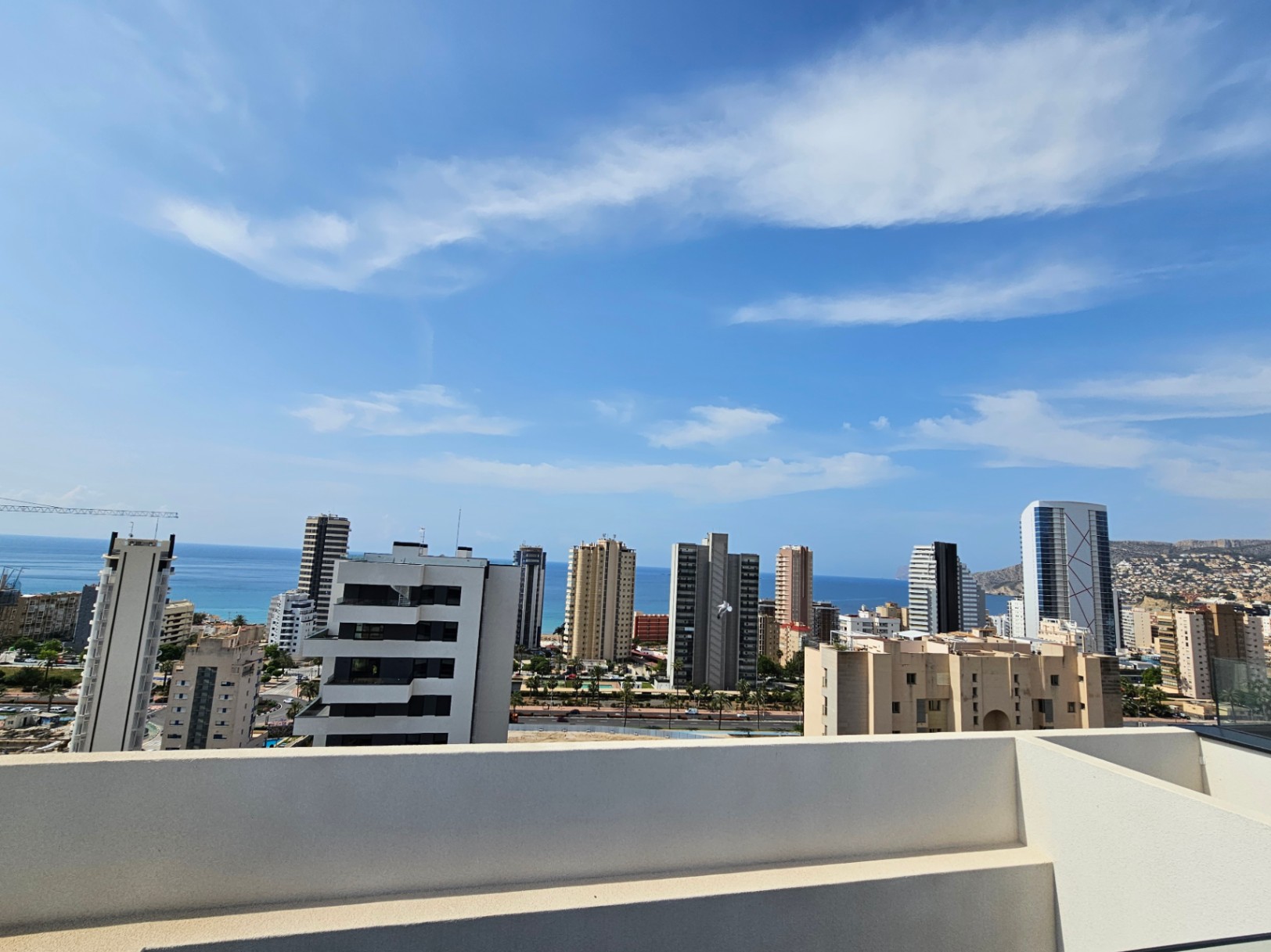 Ático nuevo con vistas al mar