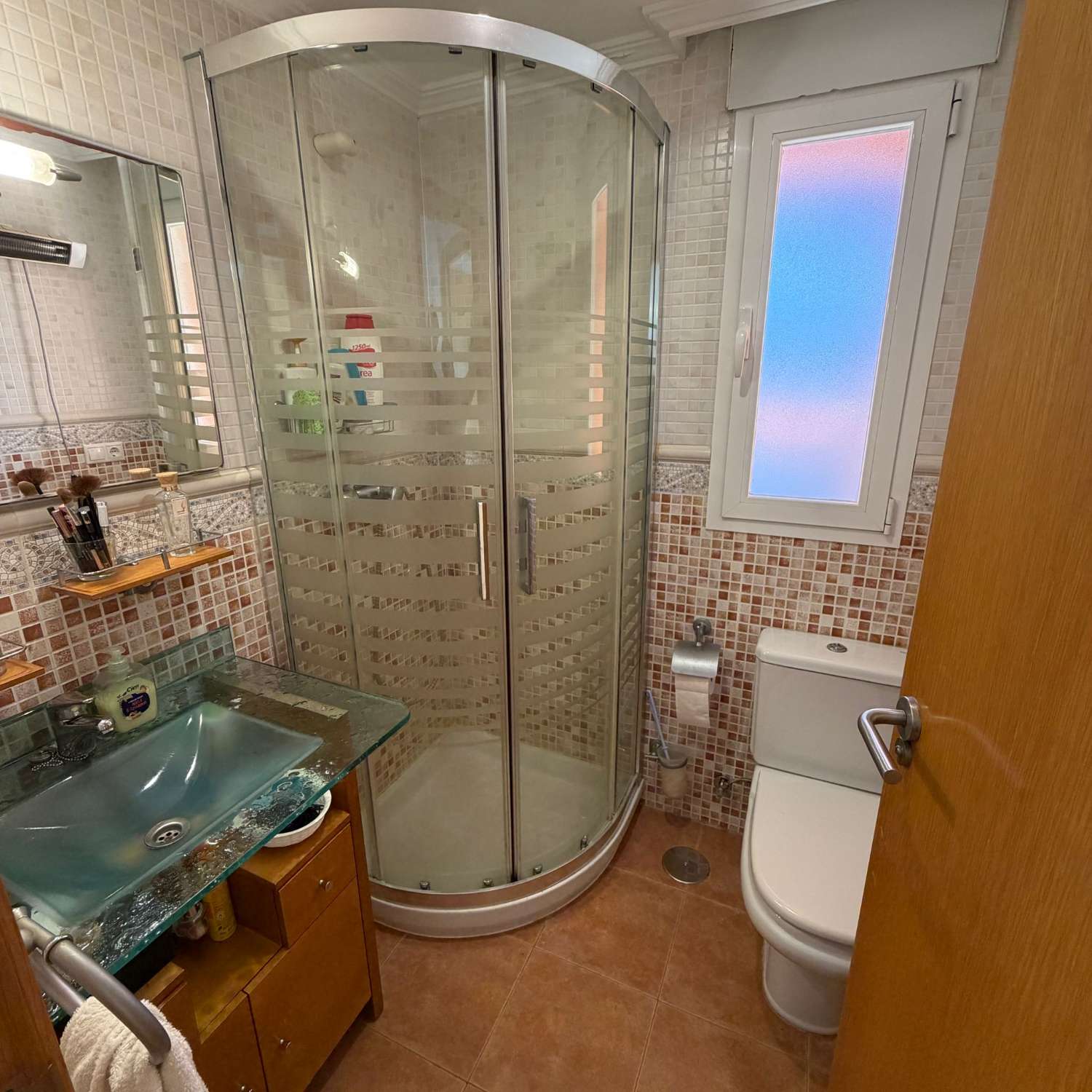 Villa pareada con piscina privada 