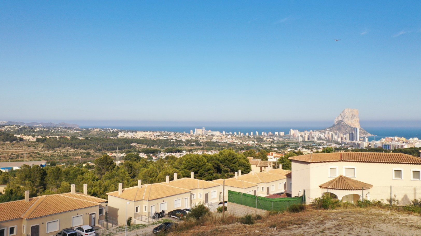 Gran parcela con vistas al mar
