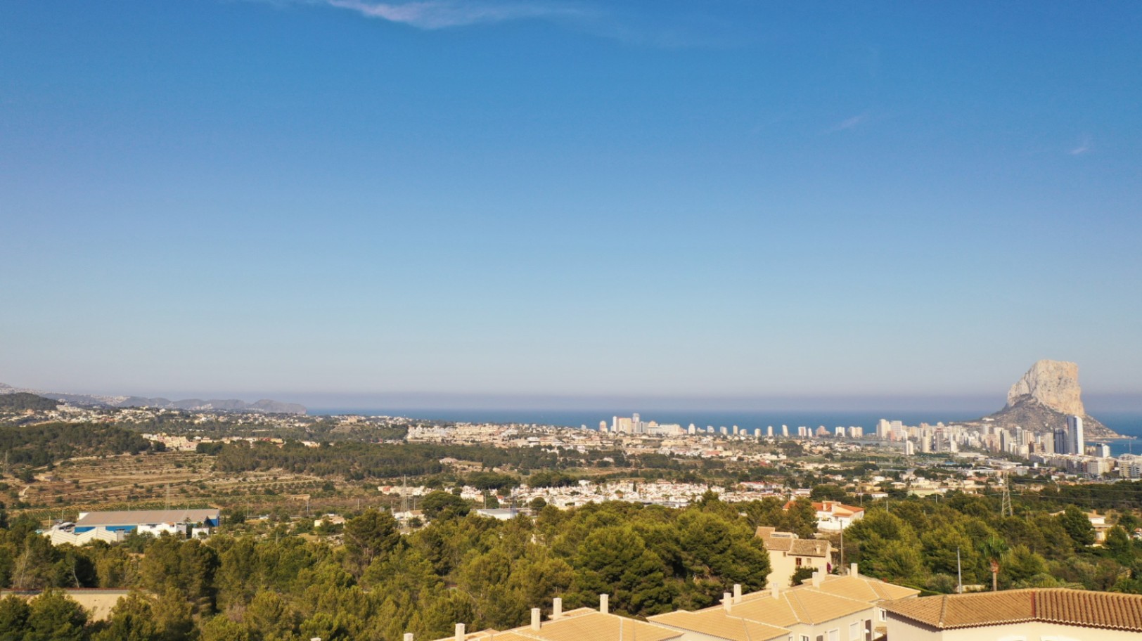 Gran parcela con vistas al mar